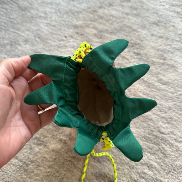 J. CREW Crewcuts Kids Glitter Strawberry Purse - Picture 3 of 3